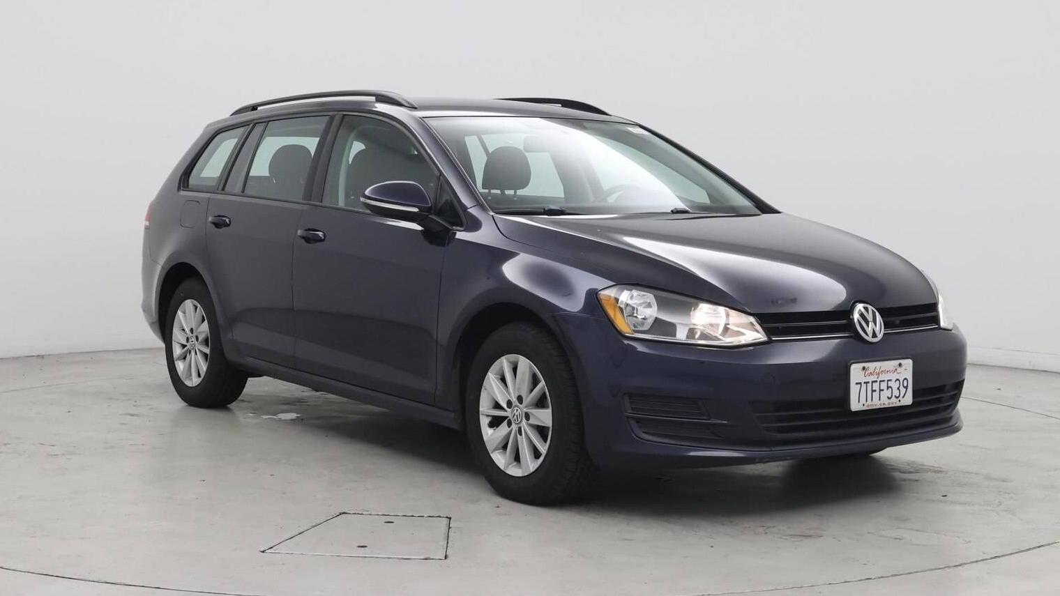 VOLKSWAGEN GOLF SPORTWAGEN 2016 3VWC17AU8GM516874 image